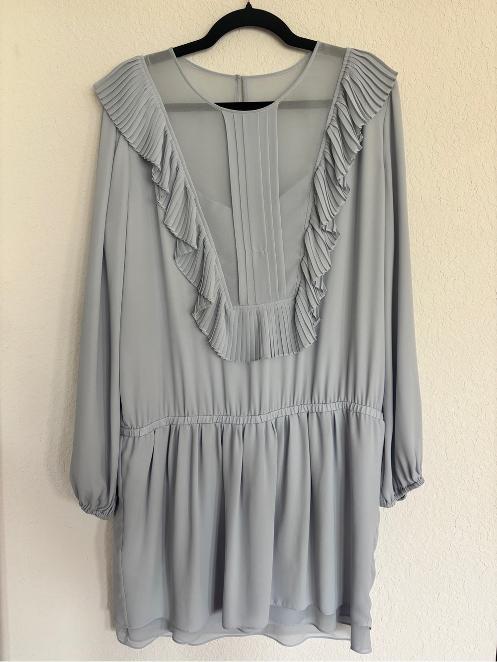 BCBGMaxAzria Light Gray Long Sleeve Pleated Ruffle Mini Dress - Picture 3 of 4